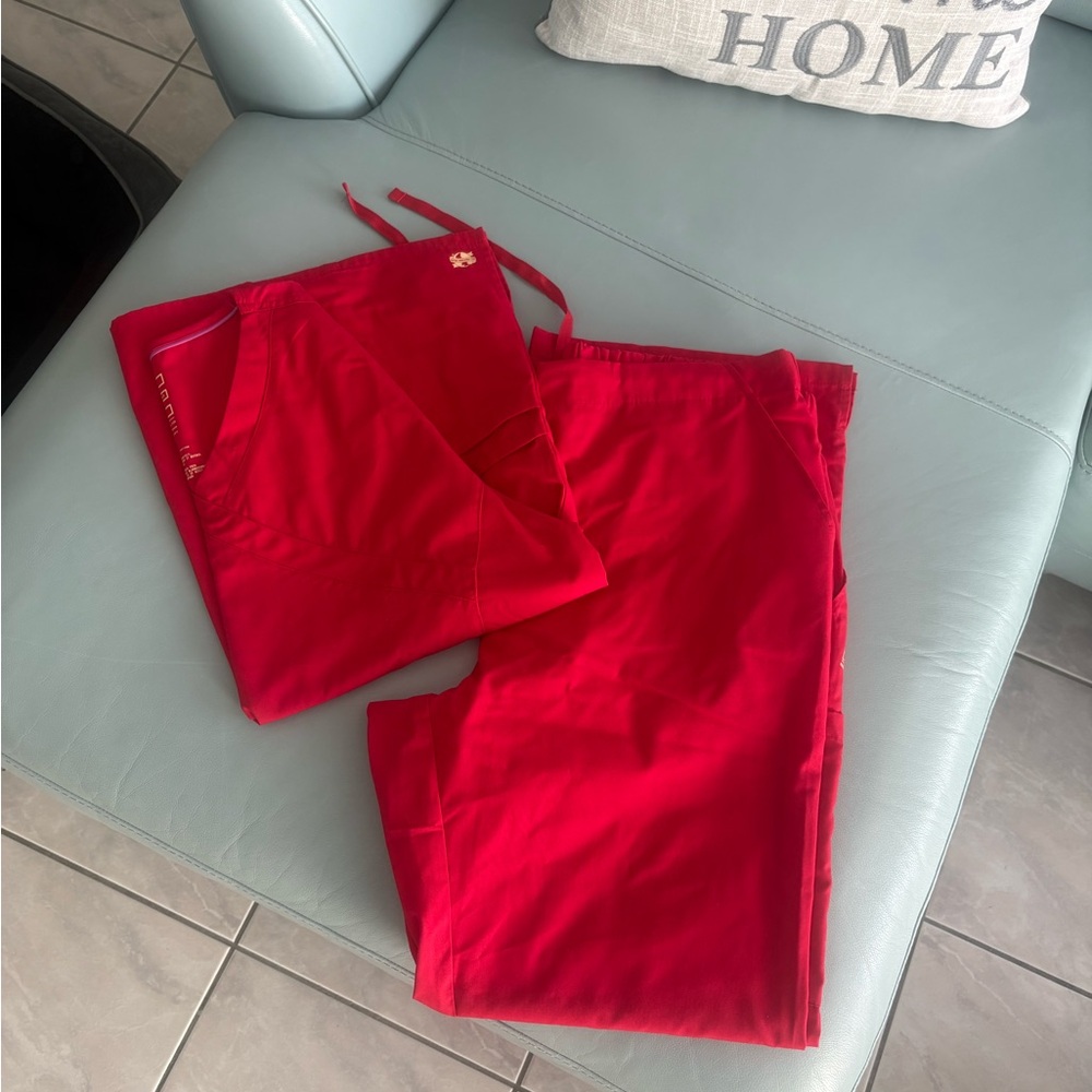 NWT Woman medical uniform